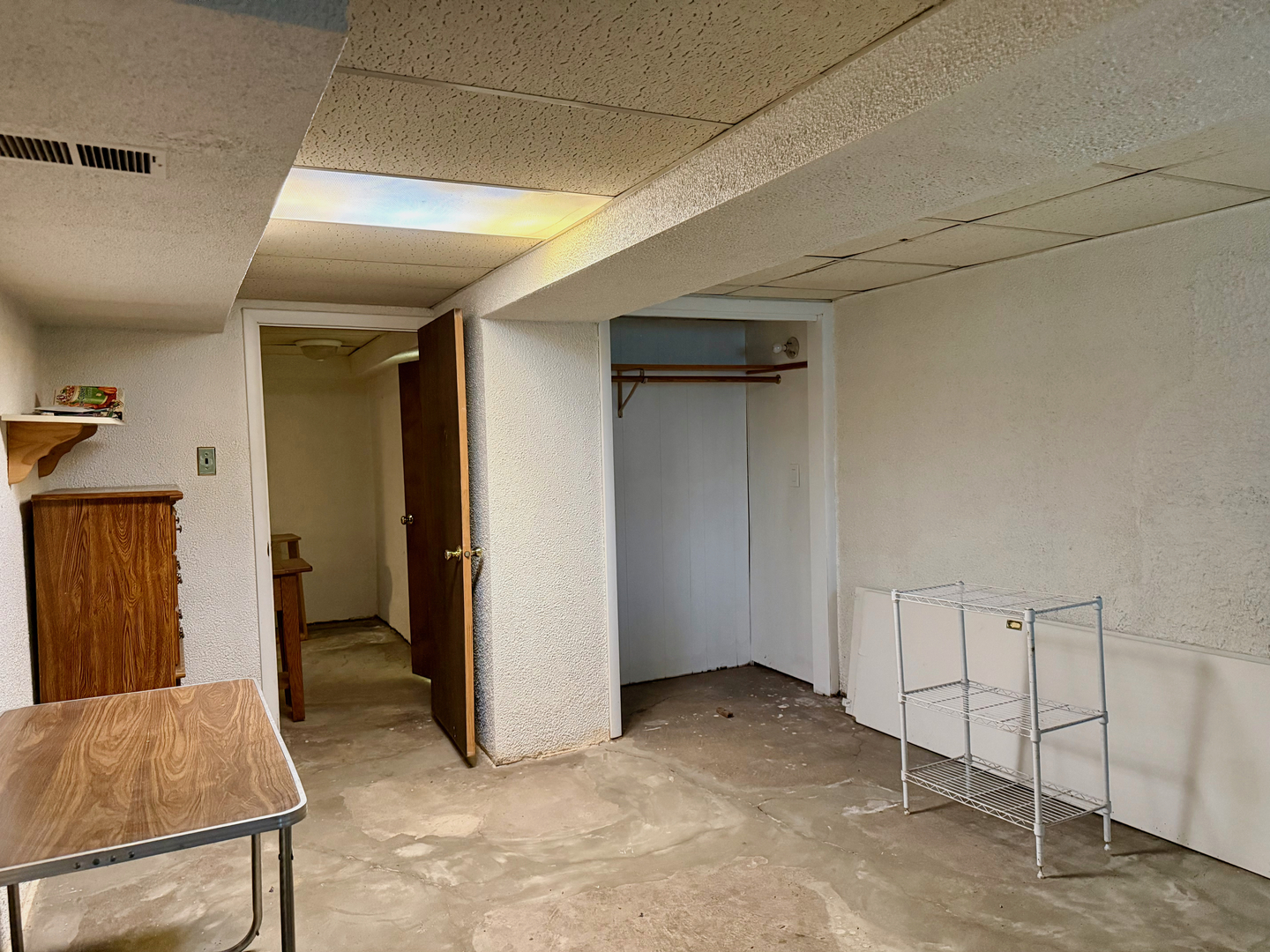 3723 Clinton Avenue Property Photo 22