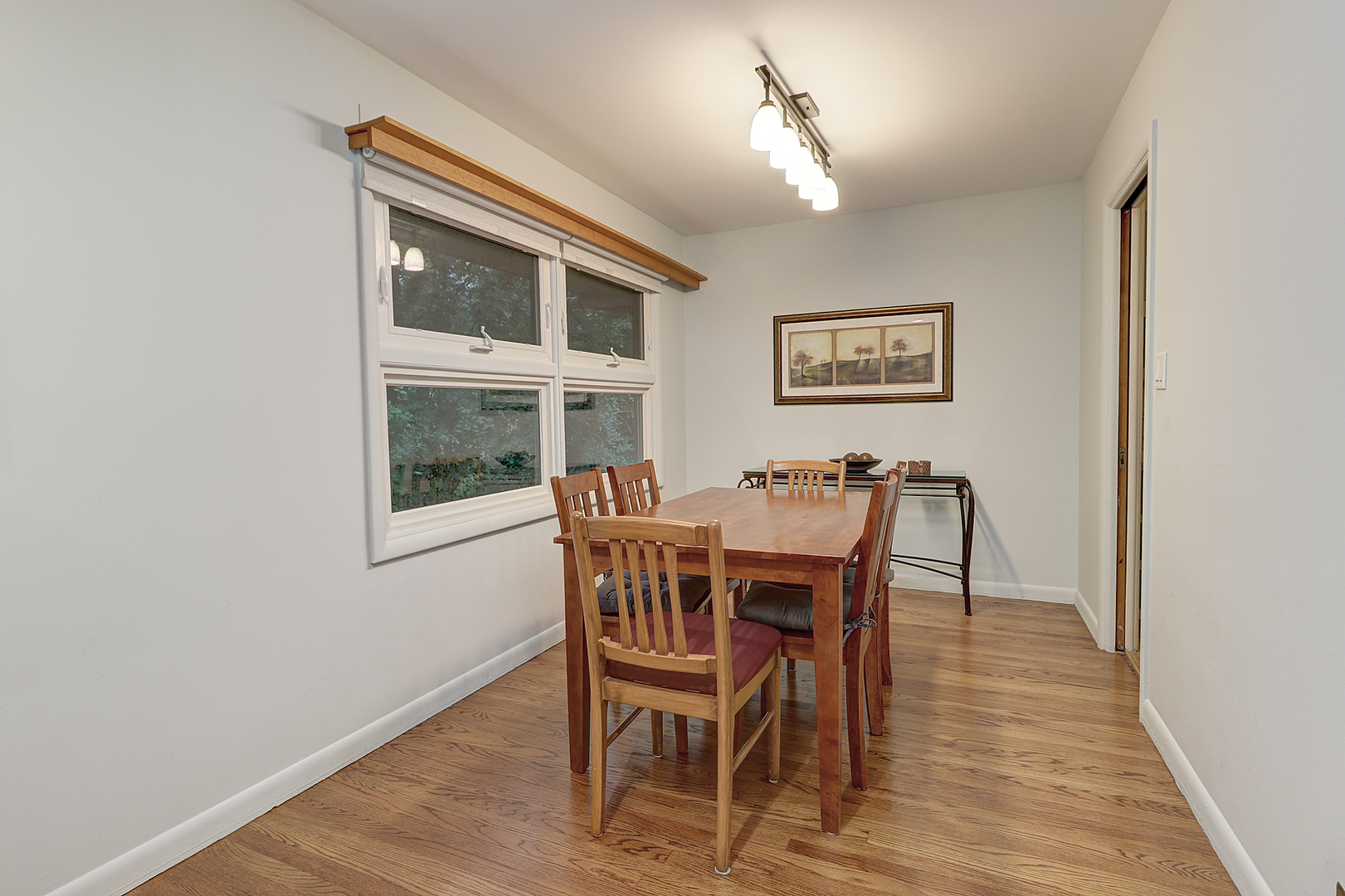 520 S Beverly Street Property Photo 5