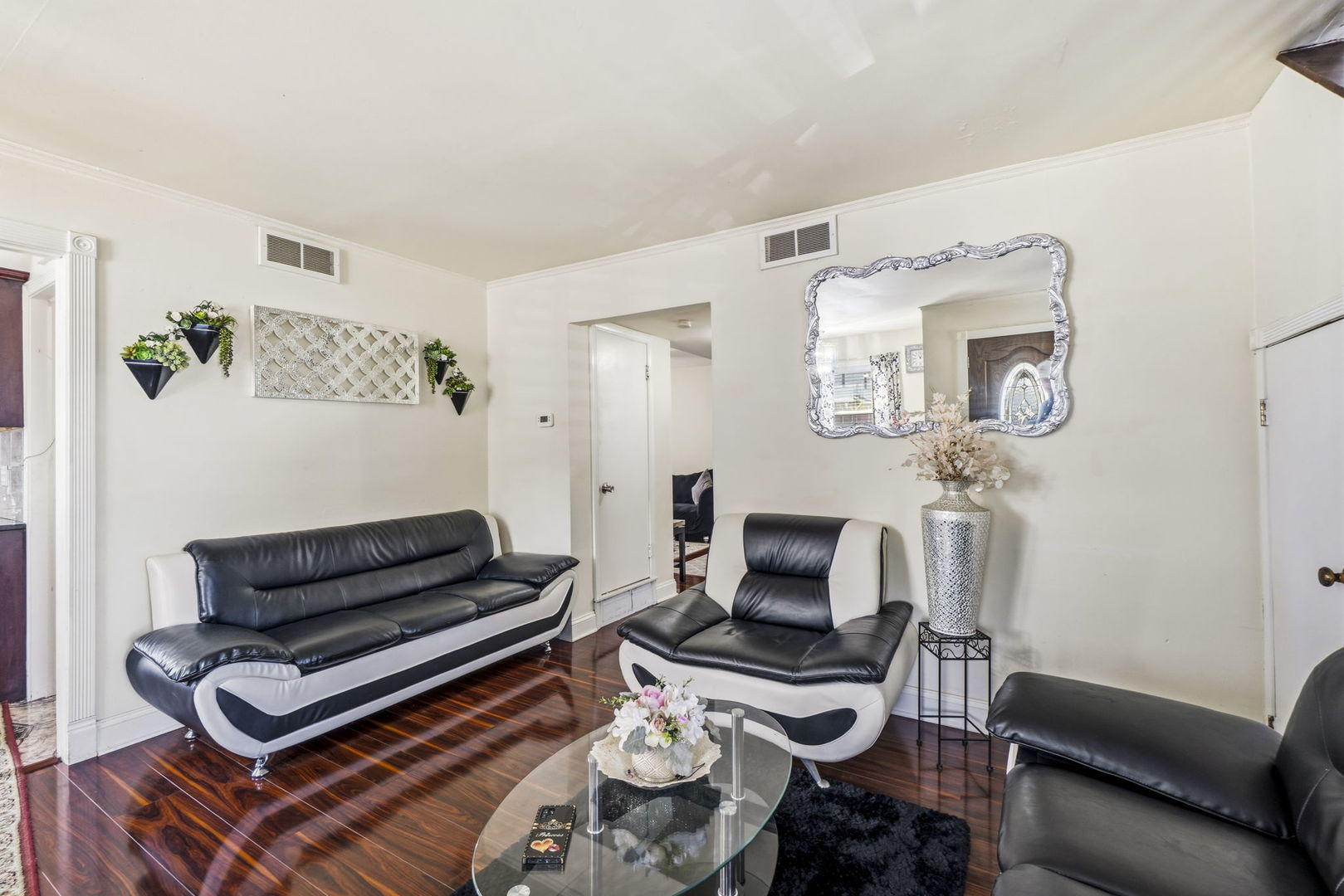8336 Mango Avenue Property Photo 4