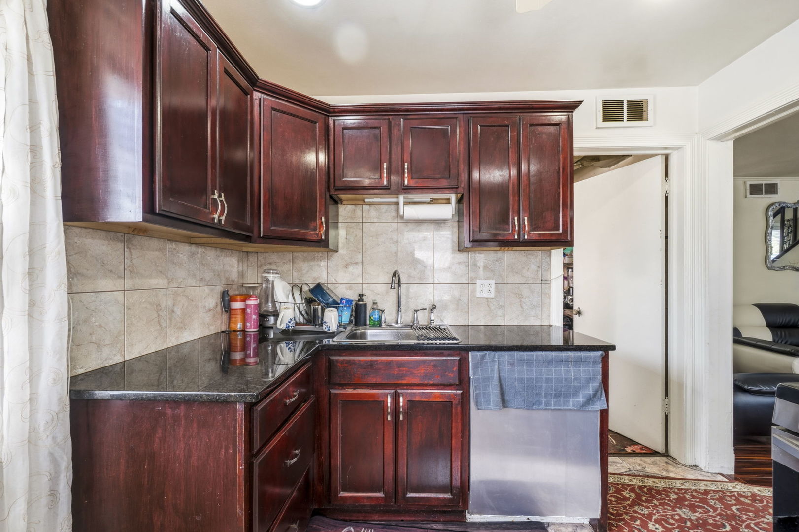8336 Mango Avenue Property Photo 6