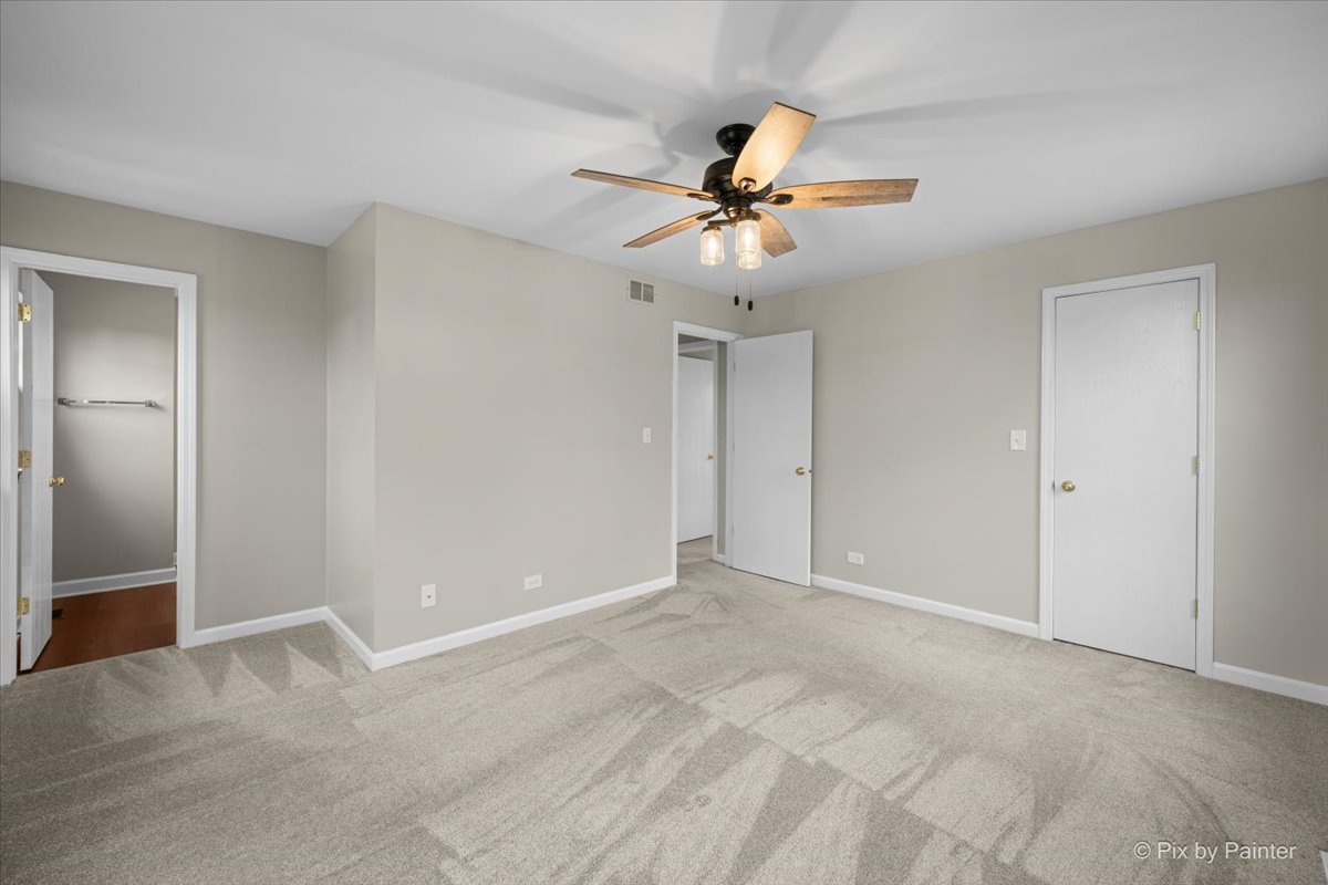 14 Harrison Lane Property Photo 8