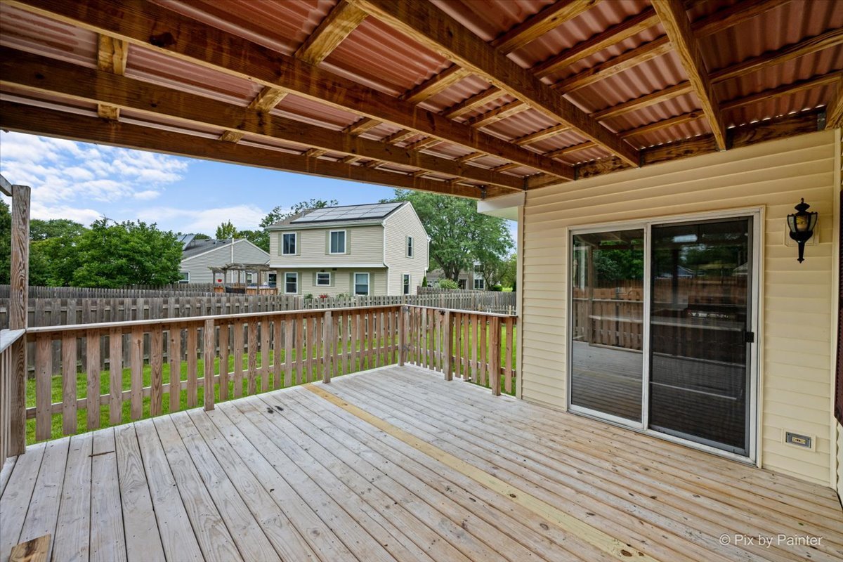 14 Harrison Lane Property Photo 12