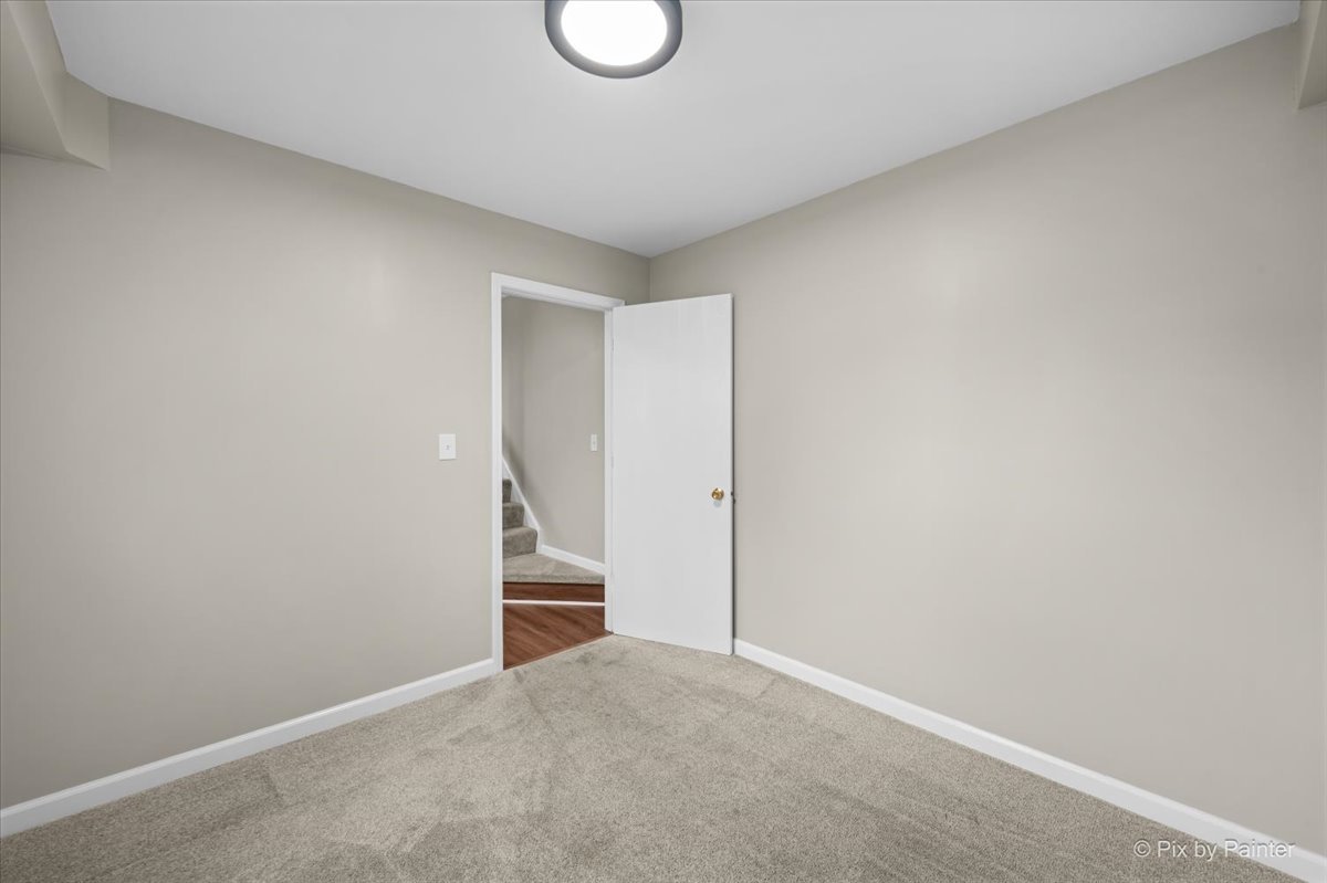 14 Harrison Lane Property Photo 16