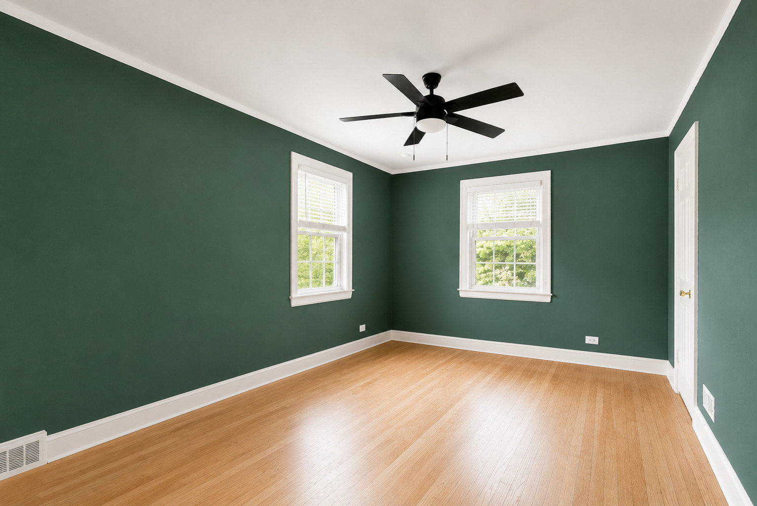 6133 N Karlov Avenue Property Photo 13