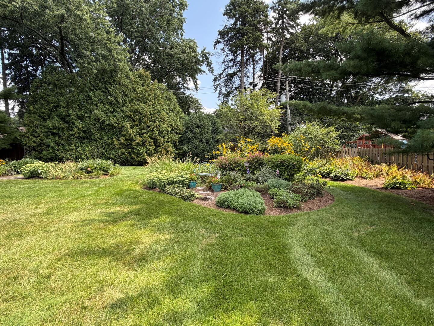 647 N Wilke Road Property Photo 14