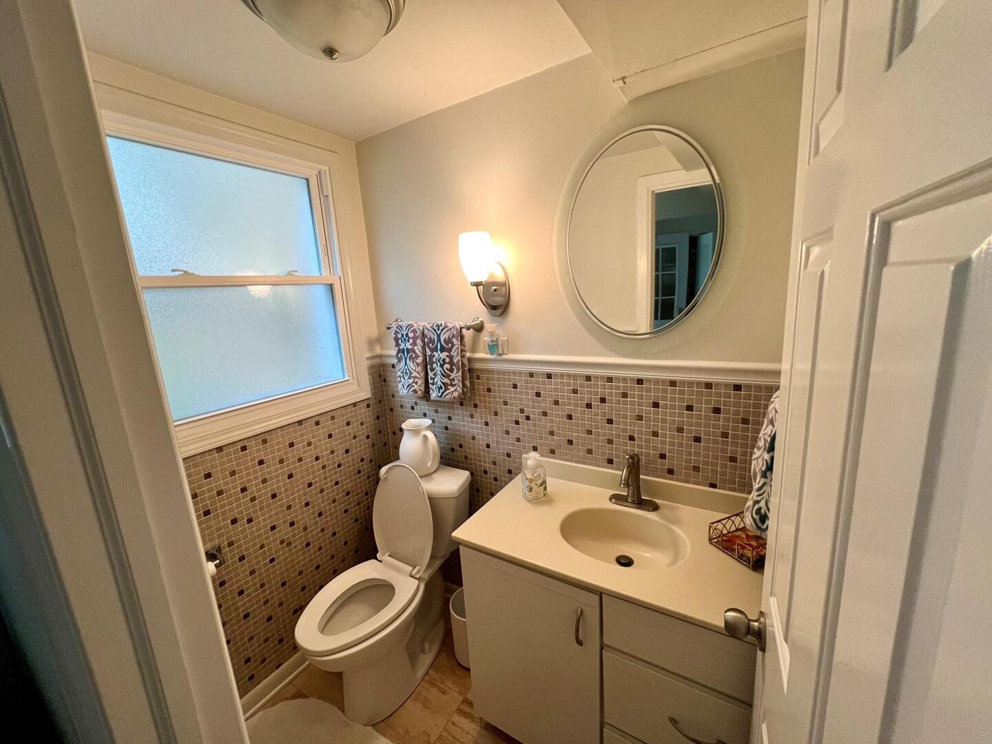 647 N Wilke Road Property Photo 19