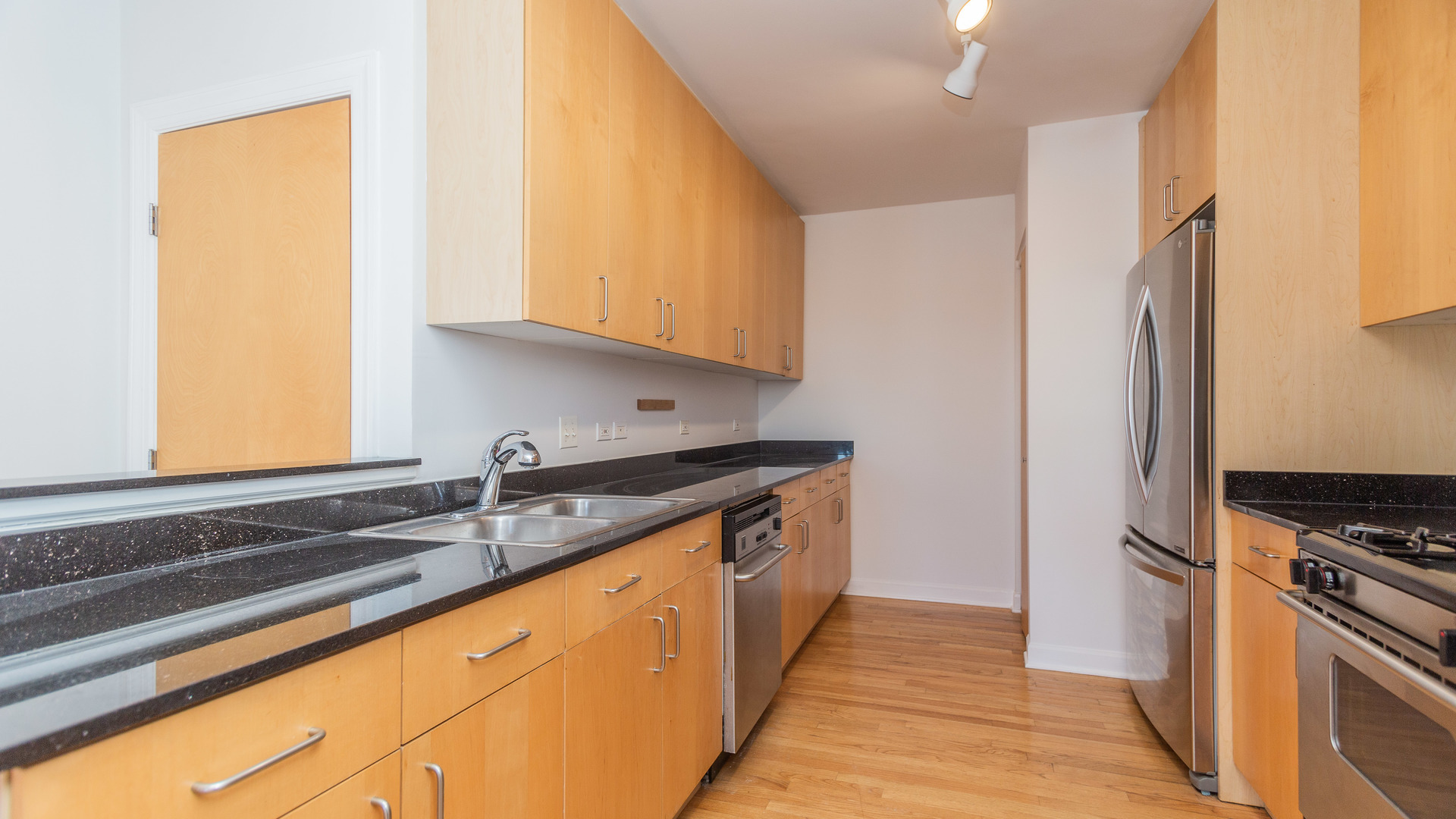 845 W Altgeld Street 4d Property Photo 13