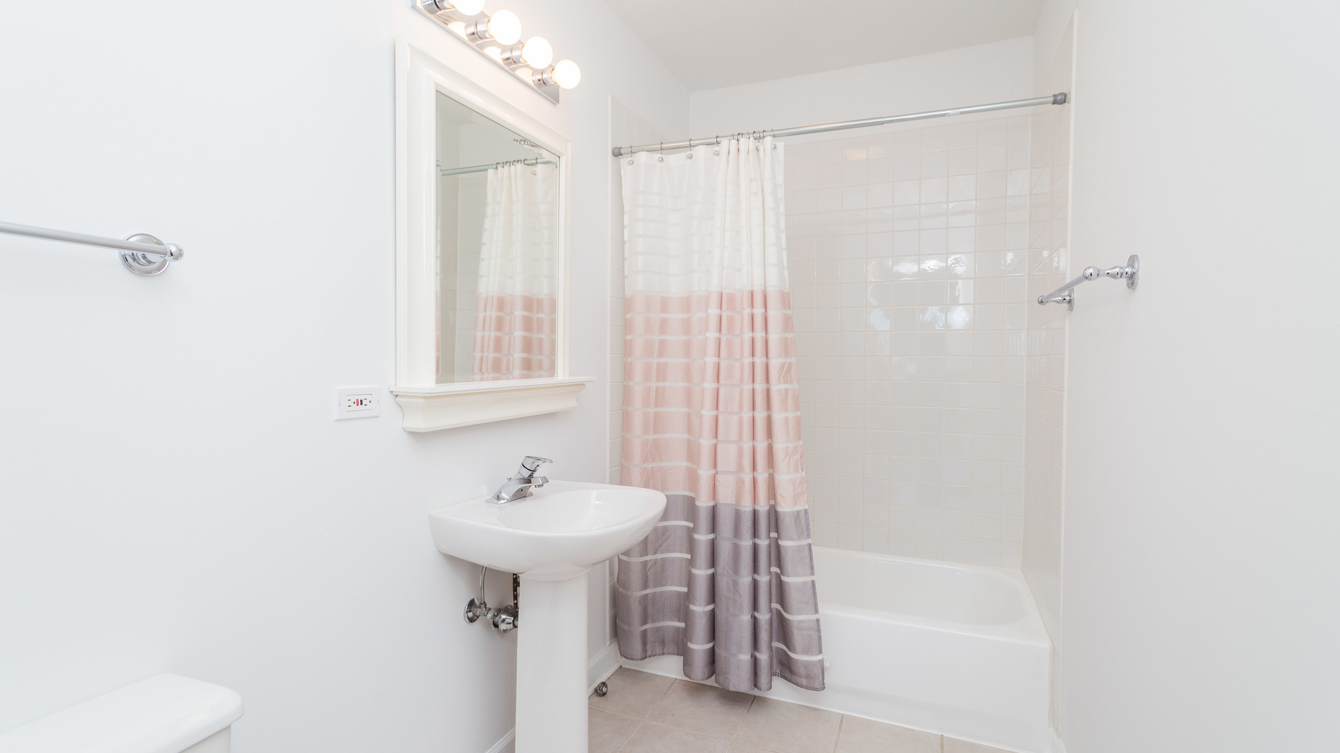 845 W Altgeld Street 4d Property Photo 25