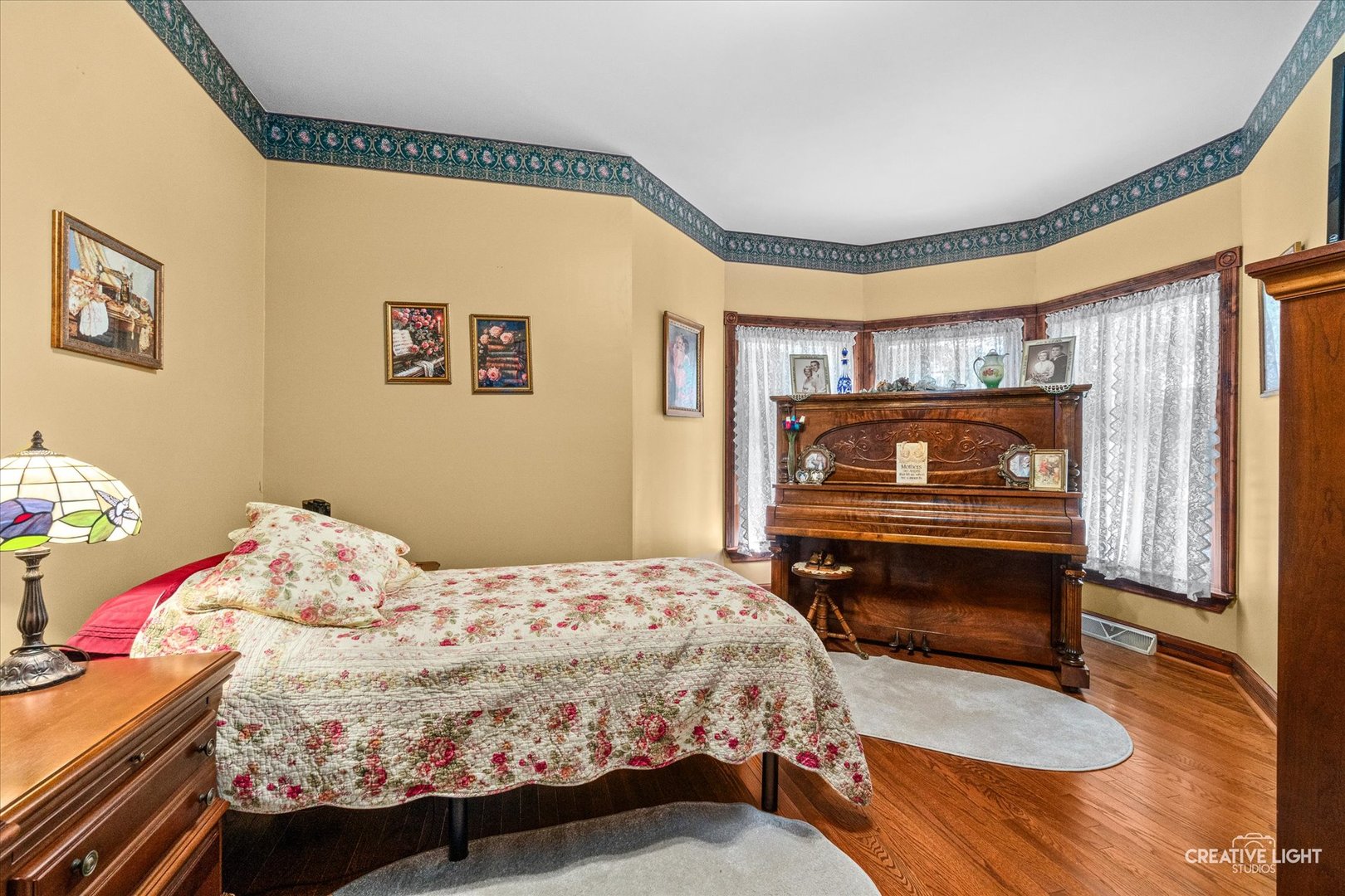 16303 Pratt Road Property Photo 4