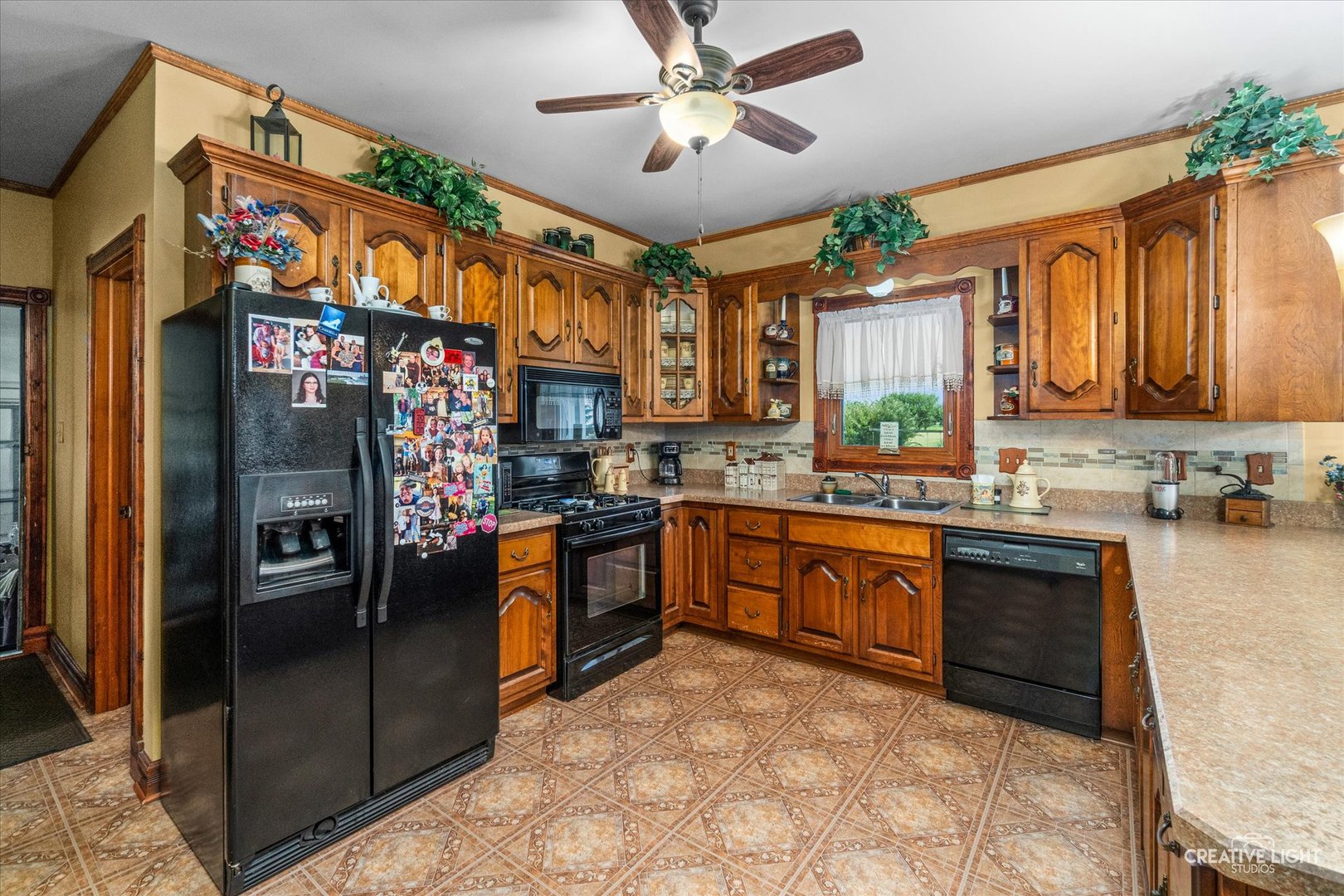 16303 Pratt Road Property Photo 9