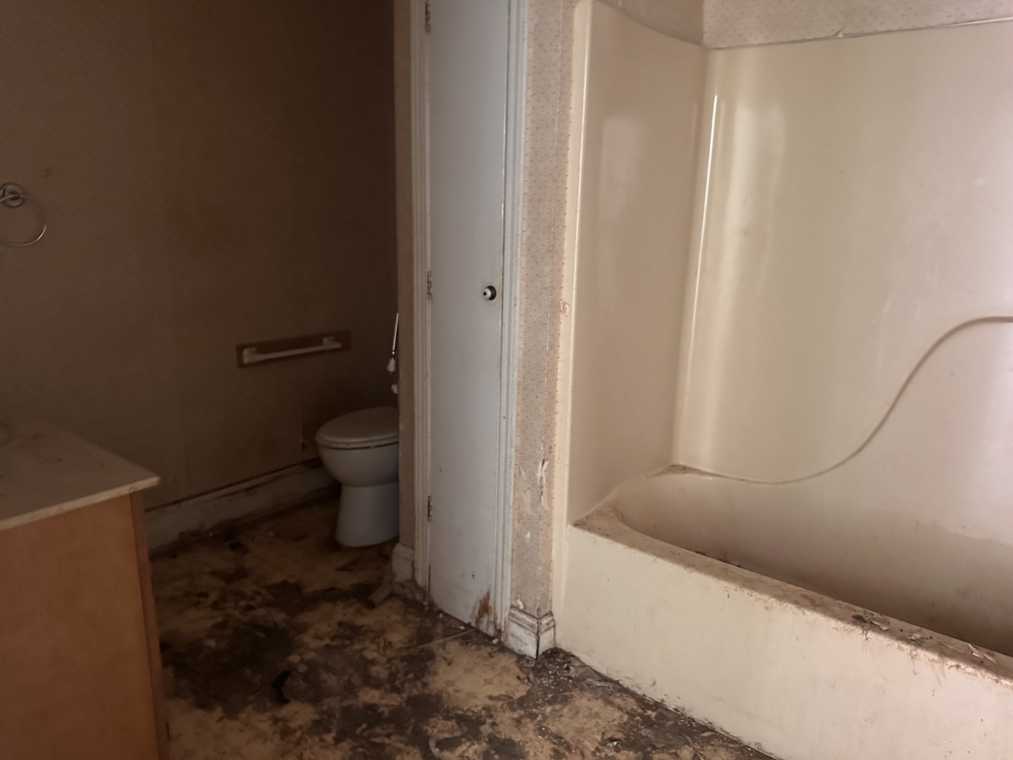 6586 Roberts Road Property Photo 17