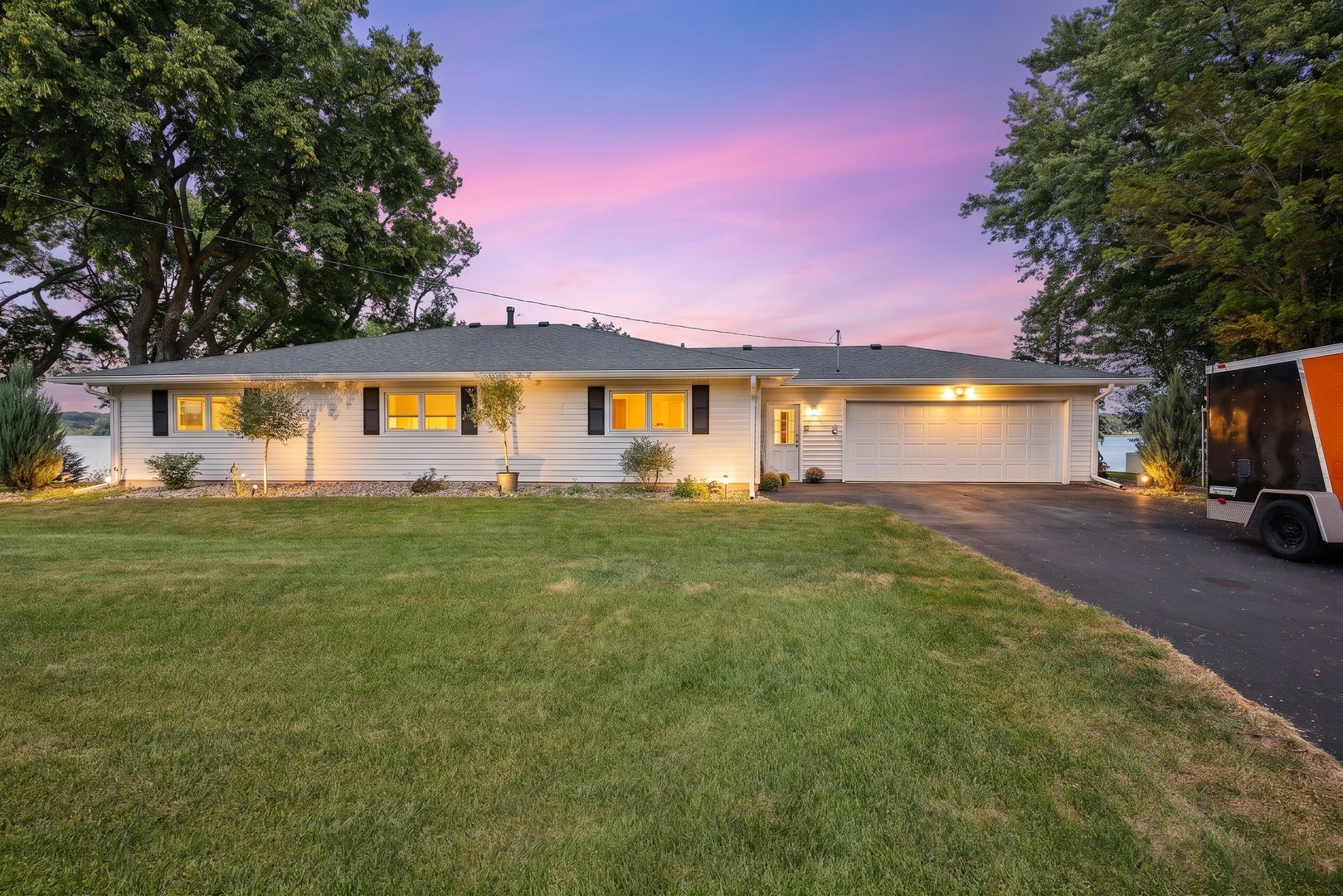 17807 Route 84 Route Property Photo 1