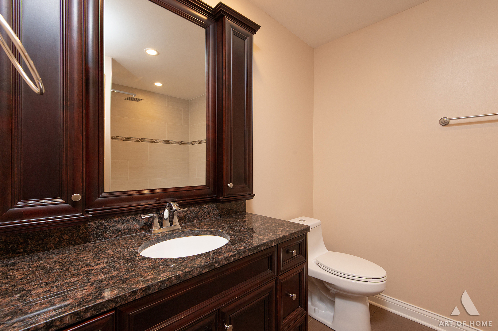 735 Yorkshire Lane Property Photo 26