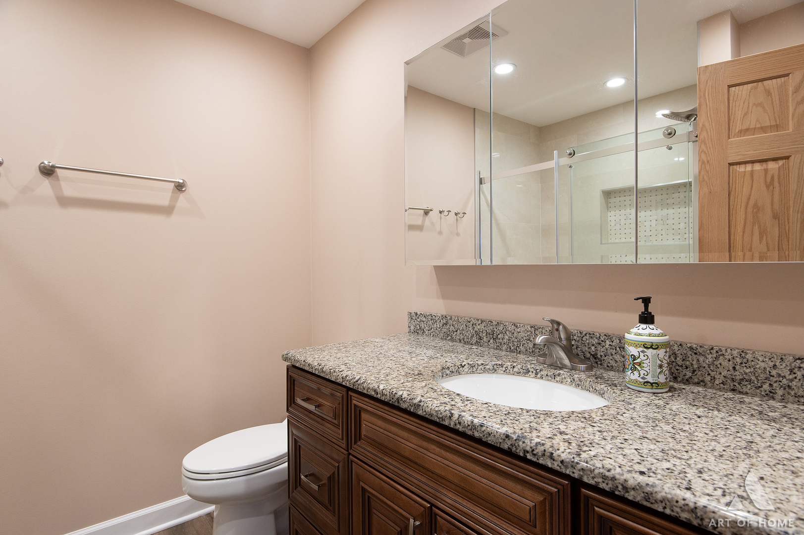 735 Yorkshire Lane Property Photo 30