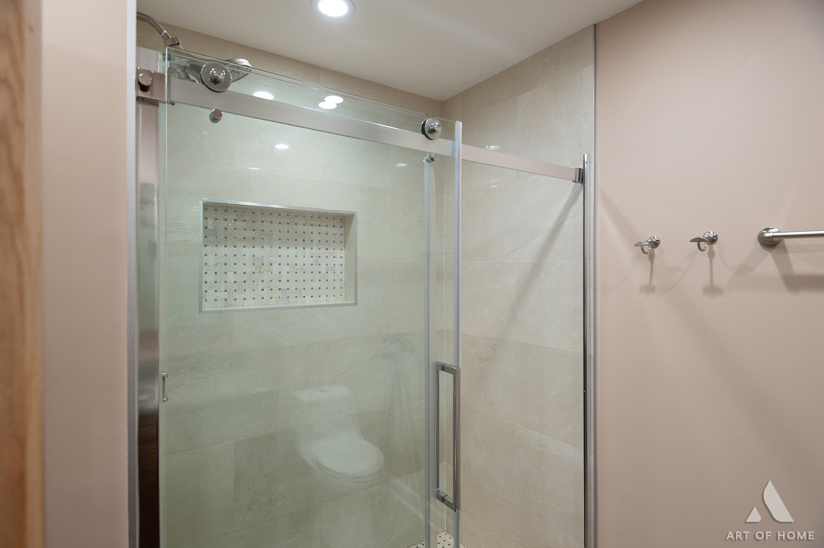 735 Yorkshire Lane Property Photo 33
