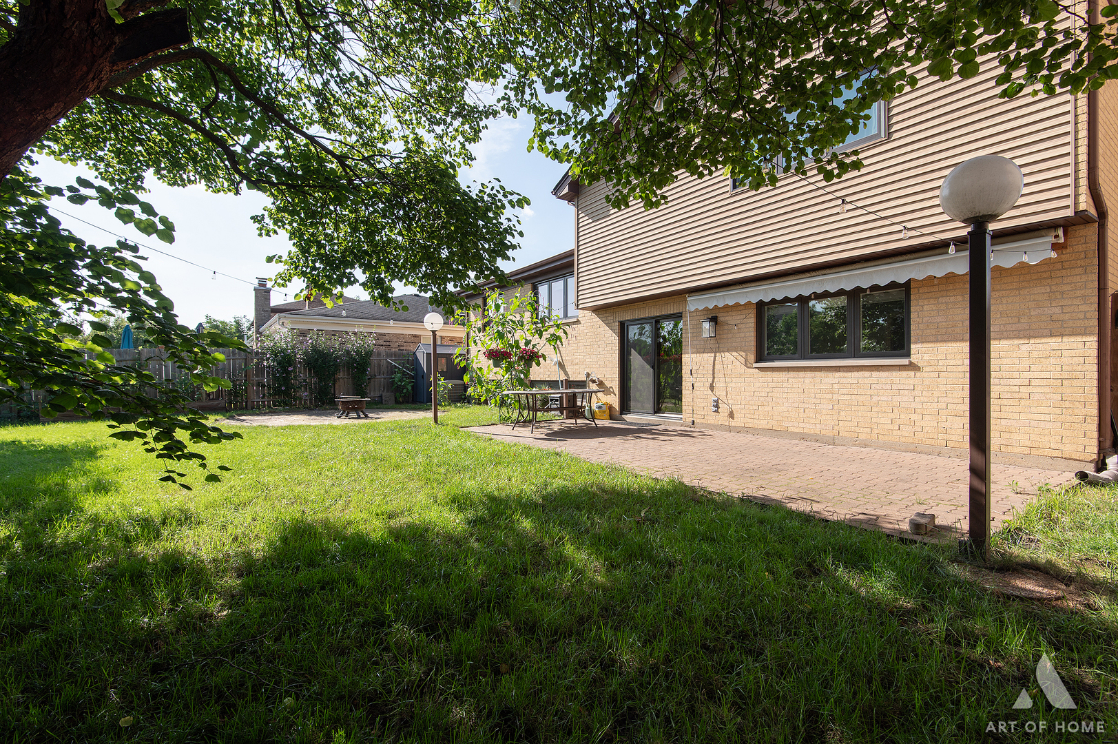 735 Yorkshire Lane Property Photo 42