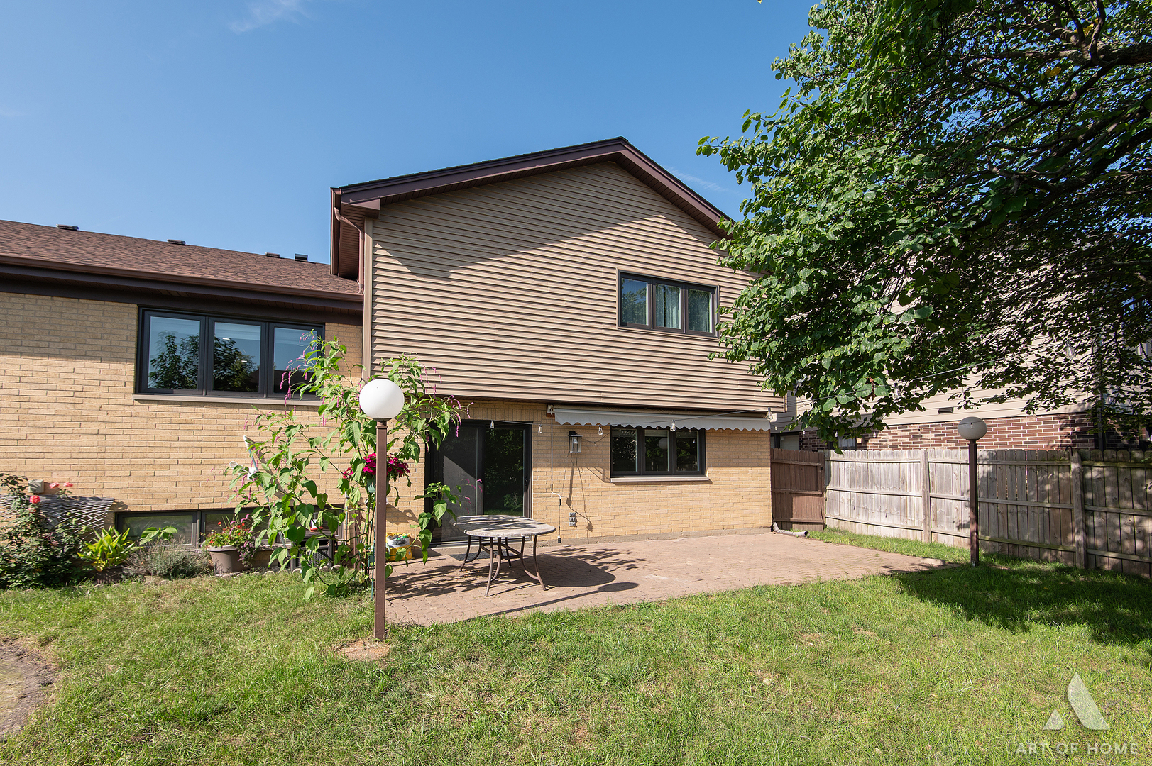 735 Yorkshire Lane Property Photo 45