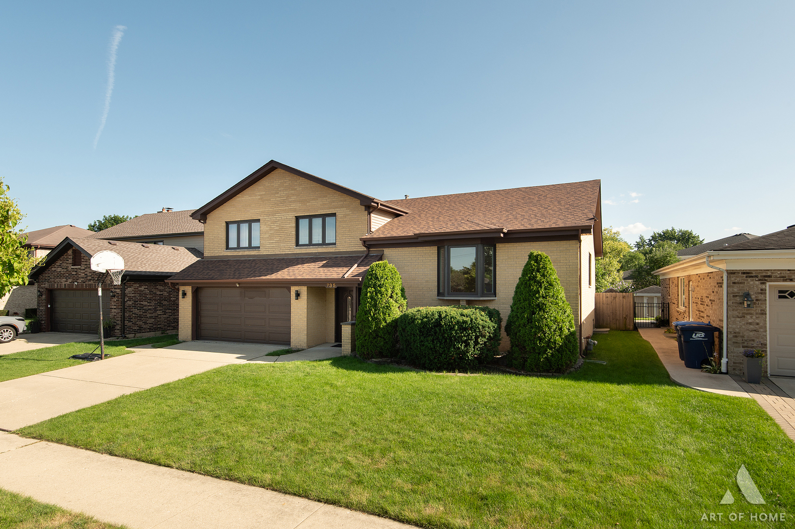 735 Yorkshire Lane Property Photo 47
