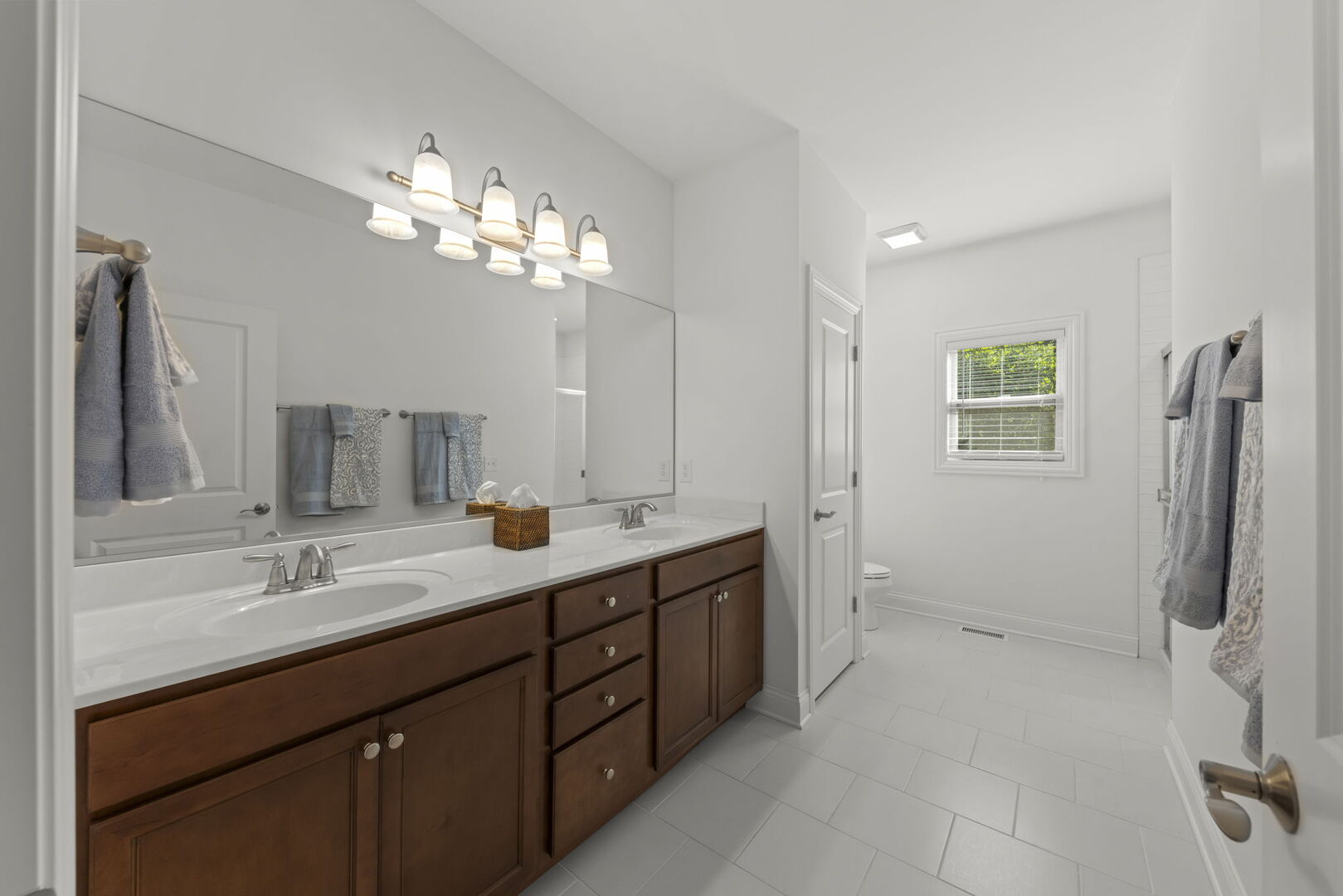 476 Bloomfield Circle Property Photo 16