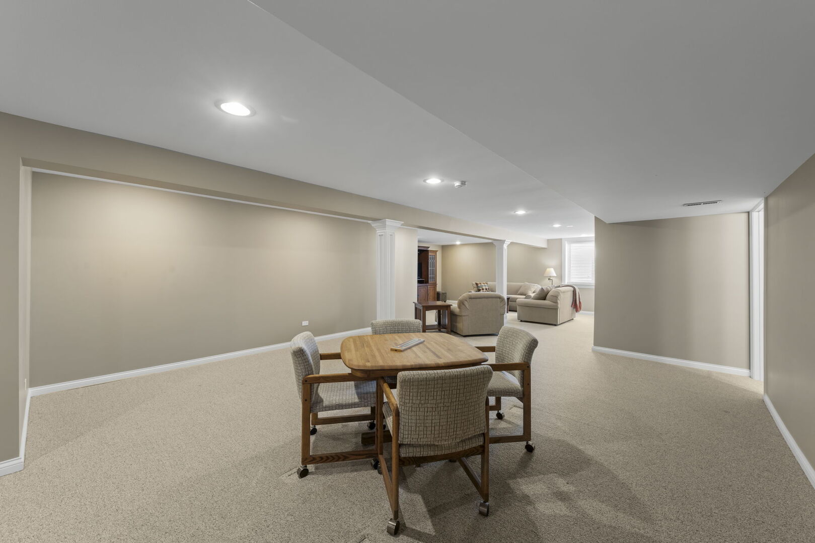 476 Bloomfield Circle Property Photo 25