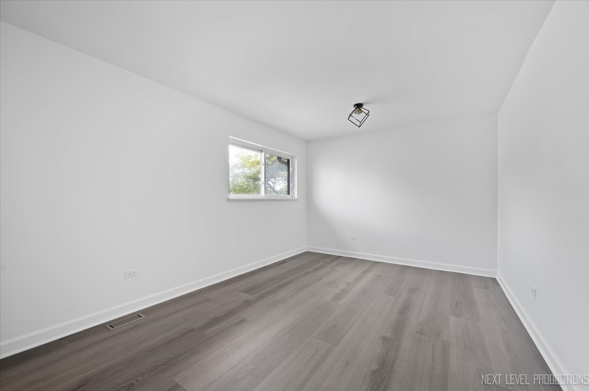 8330 Portsmouth Drive B Property Photo 12
