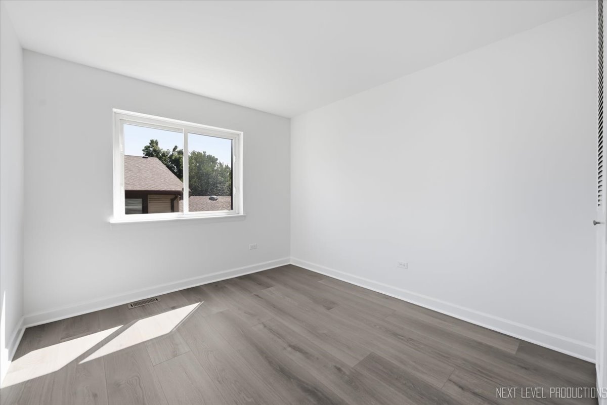 8330 Portsmouth Drive B Property Photo 16