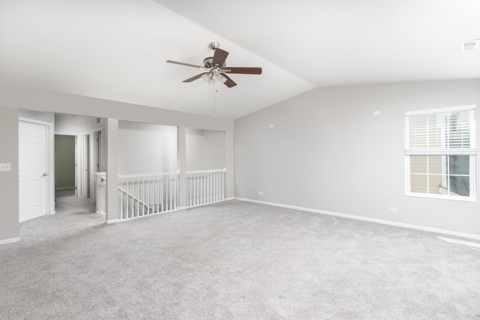 2521 Evergreen Circle Property Photo 11