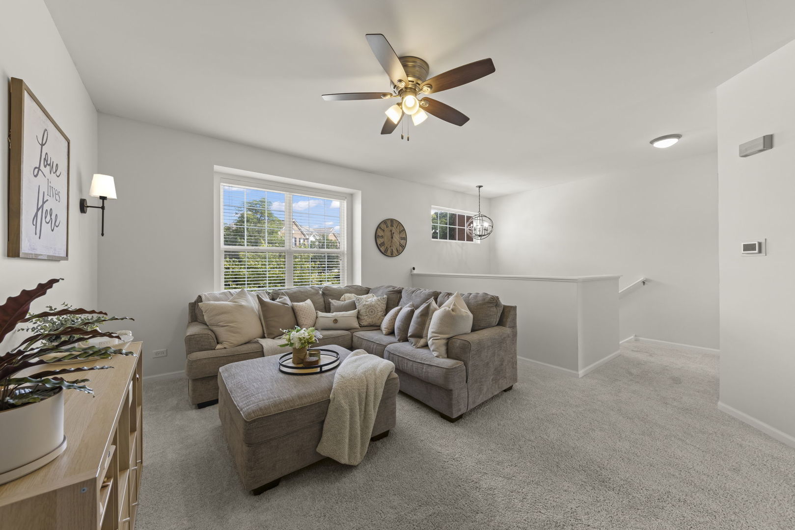 274 Comstock Drive Property Photo 4