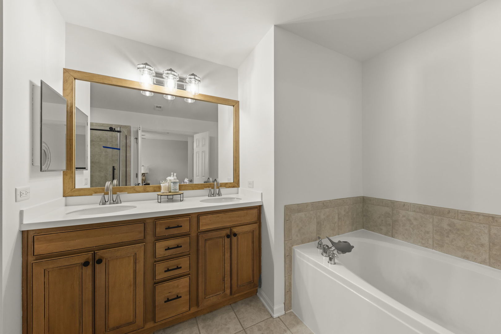 274 Comstock Drive Property Photo 17