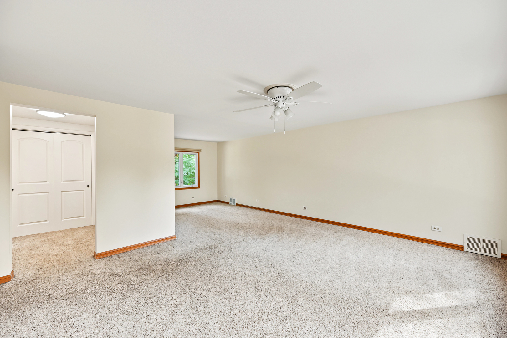 332 W Loy Street Property Photo 14