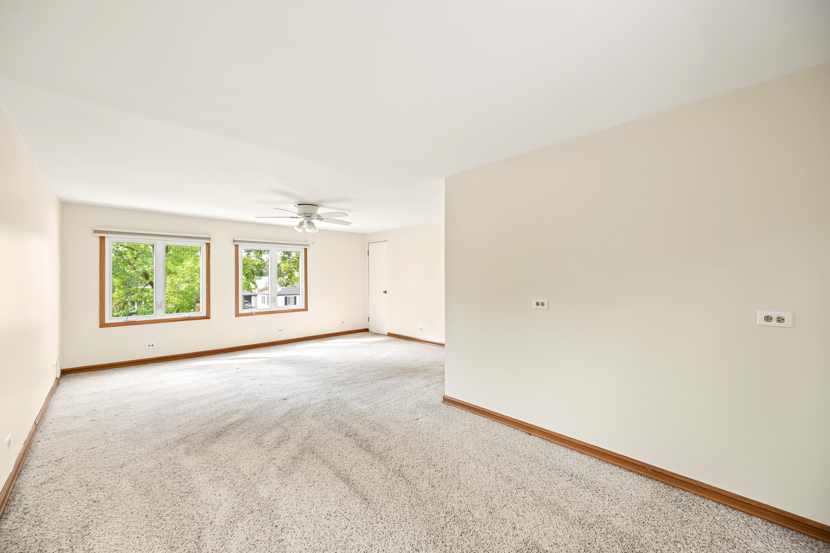 332 W Loy Street Property Photo 17