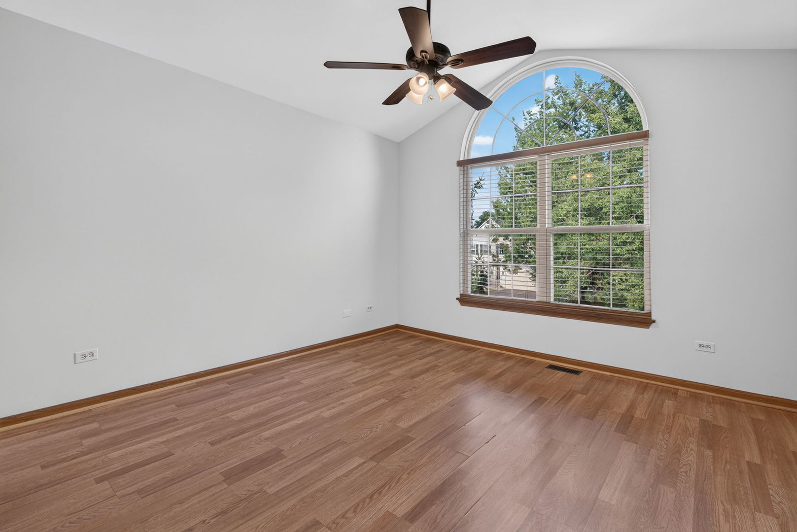 1913 Windstone Drive Property Photo 30