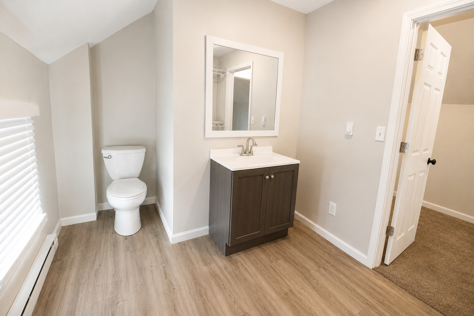 808 Jackson Avenue Property Photo 17