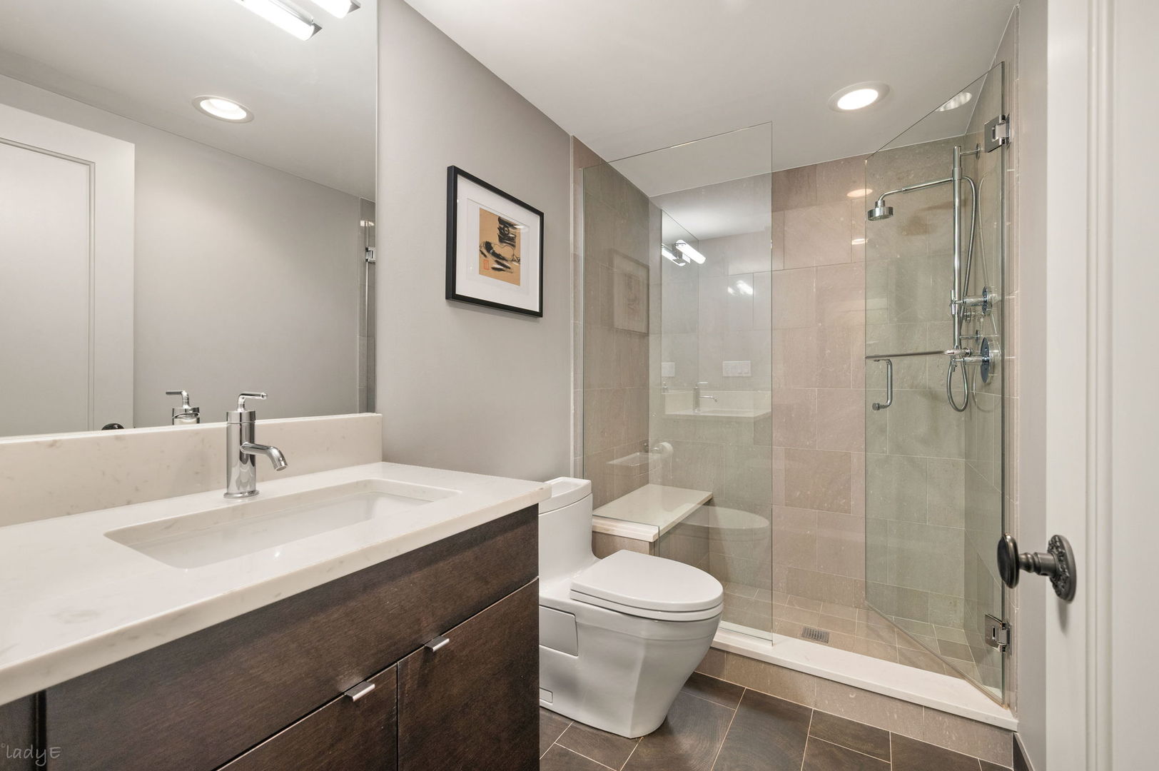 652 W Sheridan Road Property Photo 47