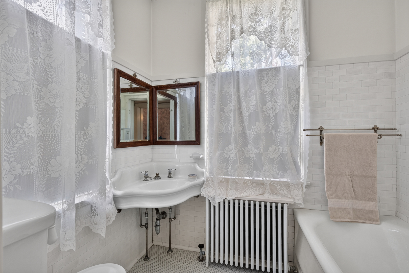 1333 Ottawa Avenue Property Photo 44