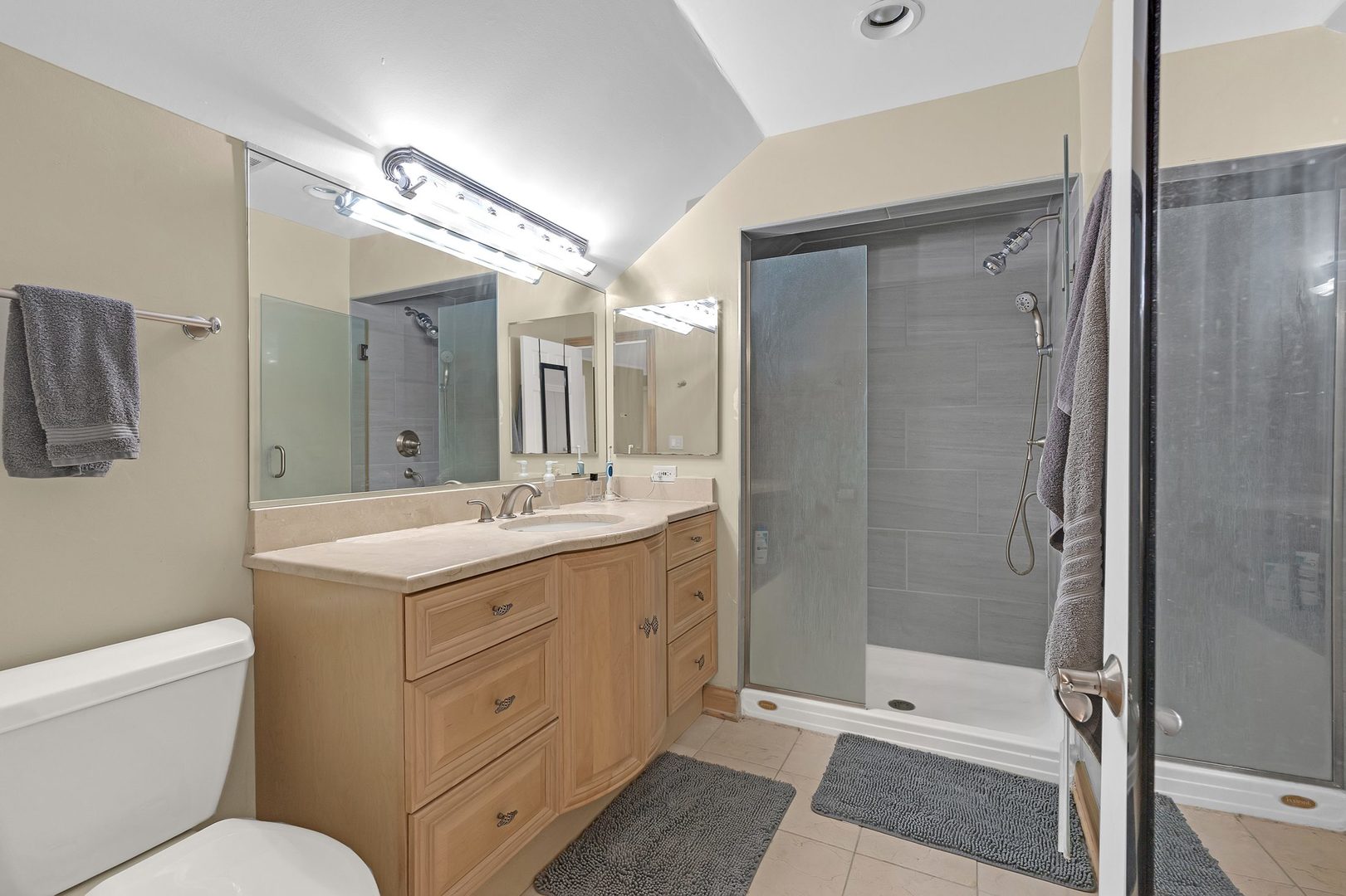 2330 Coach Road Property Photo 16