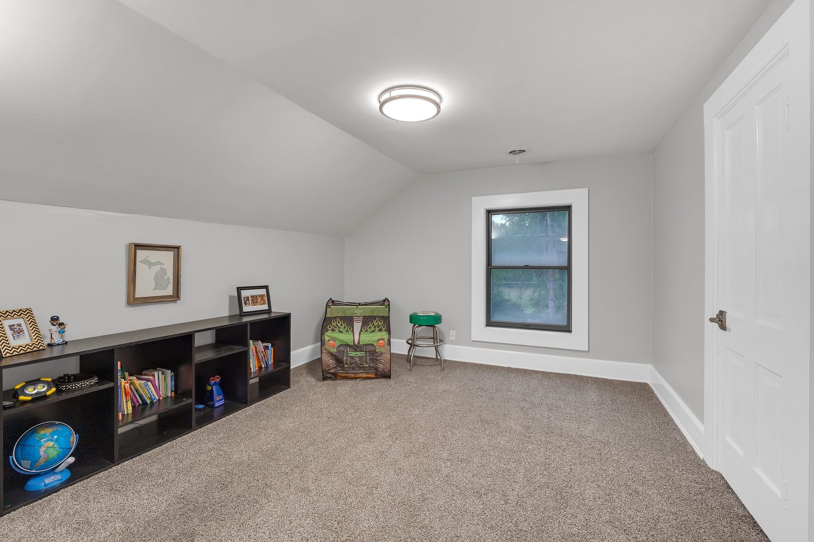 2330 Coach Road Property Photo 18