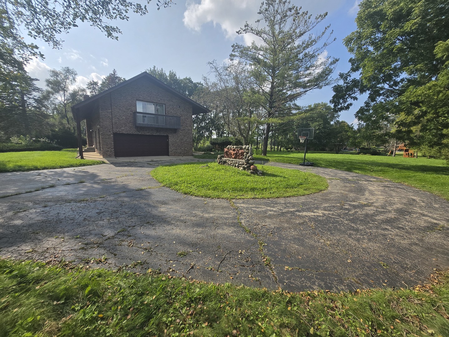 2330 Coach Road Property Photo 27