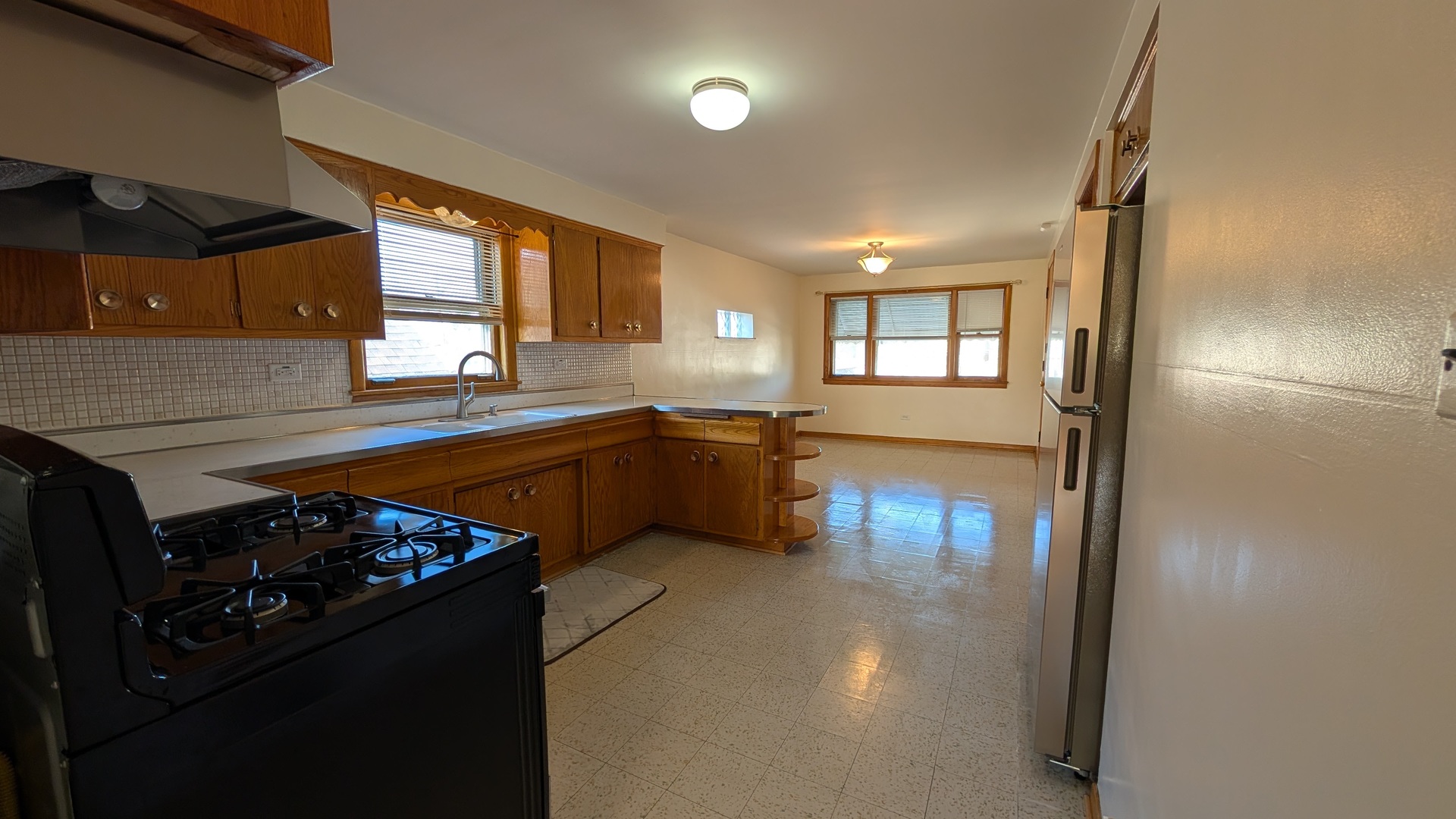 4346 S Karlov Avenue 2 Property Photo 5