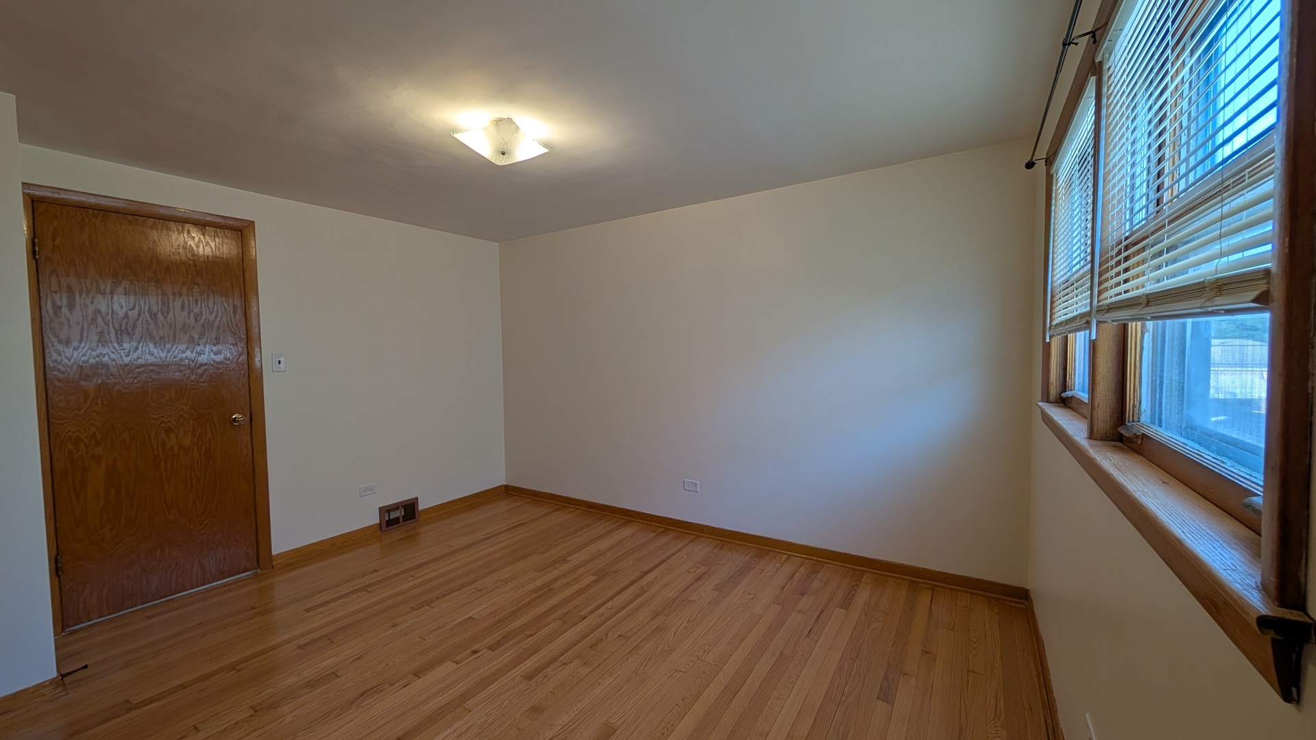 4346 S Karlov Avenue 2 Property Photo 14