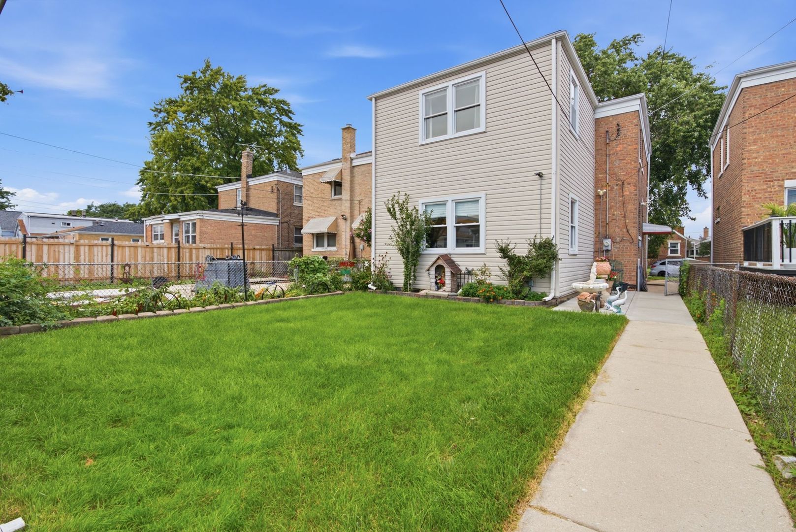 3649 W 58th Place Property Photo 17