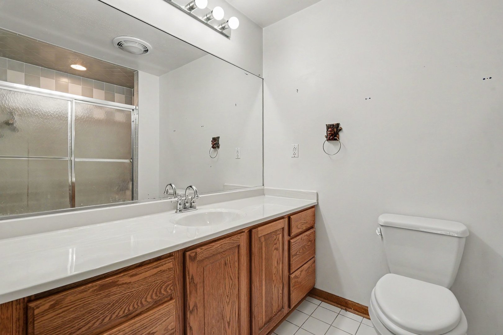 1715 Lily Street Property Photo 16