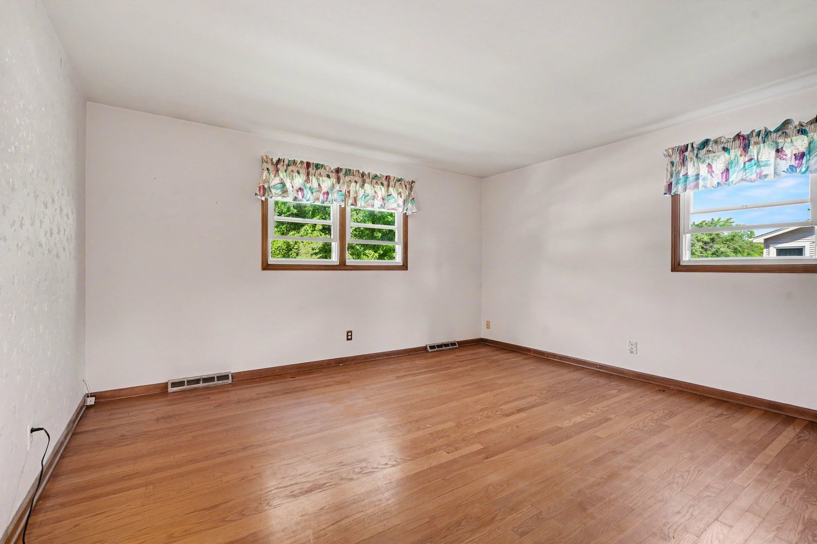 1715 Lily Street Property Photo 17