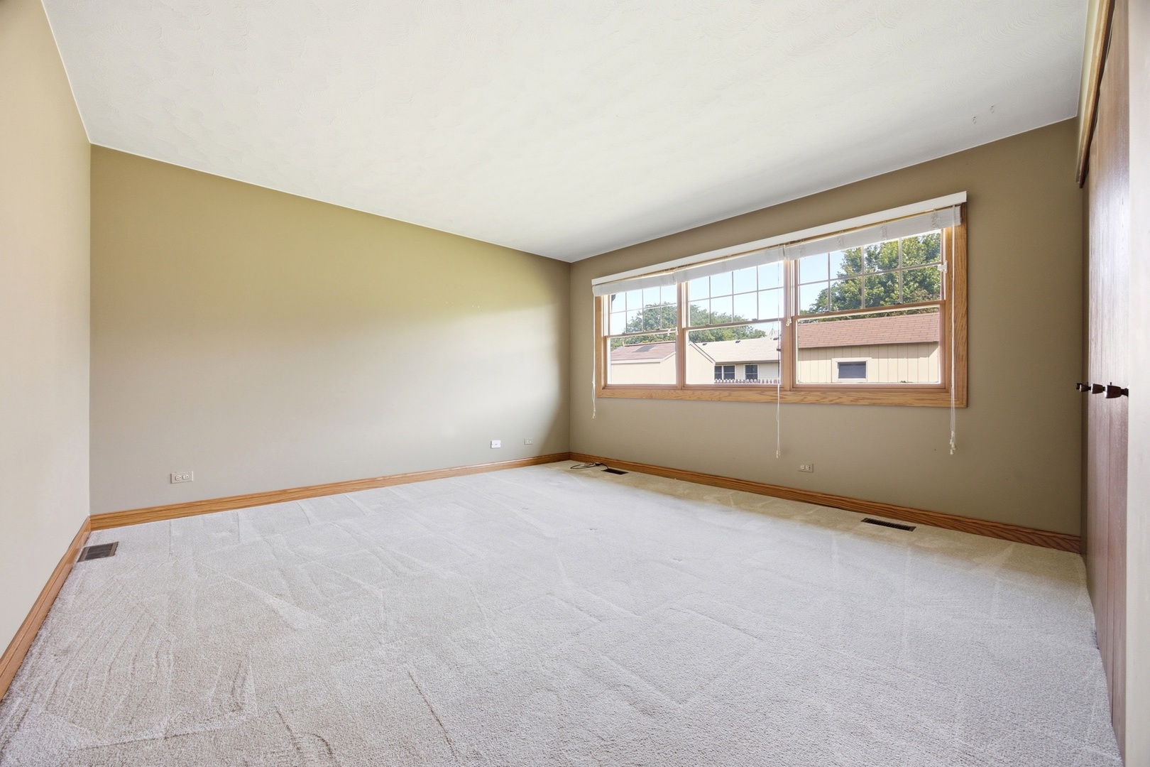 2122 Sherborn Lane Property Photo 24