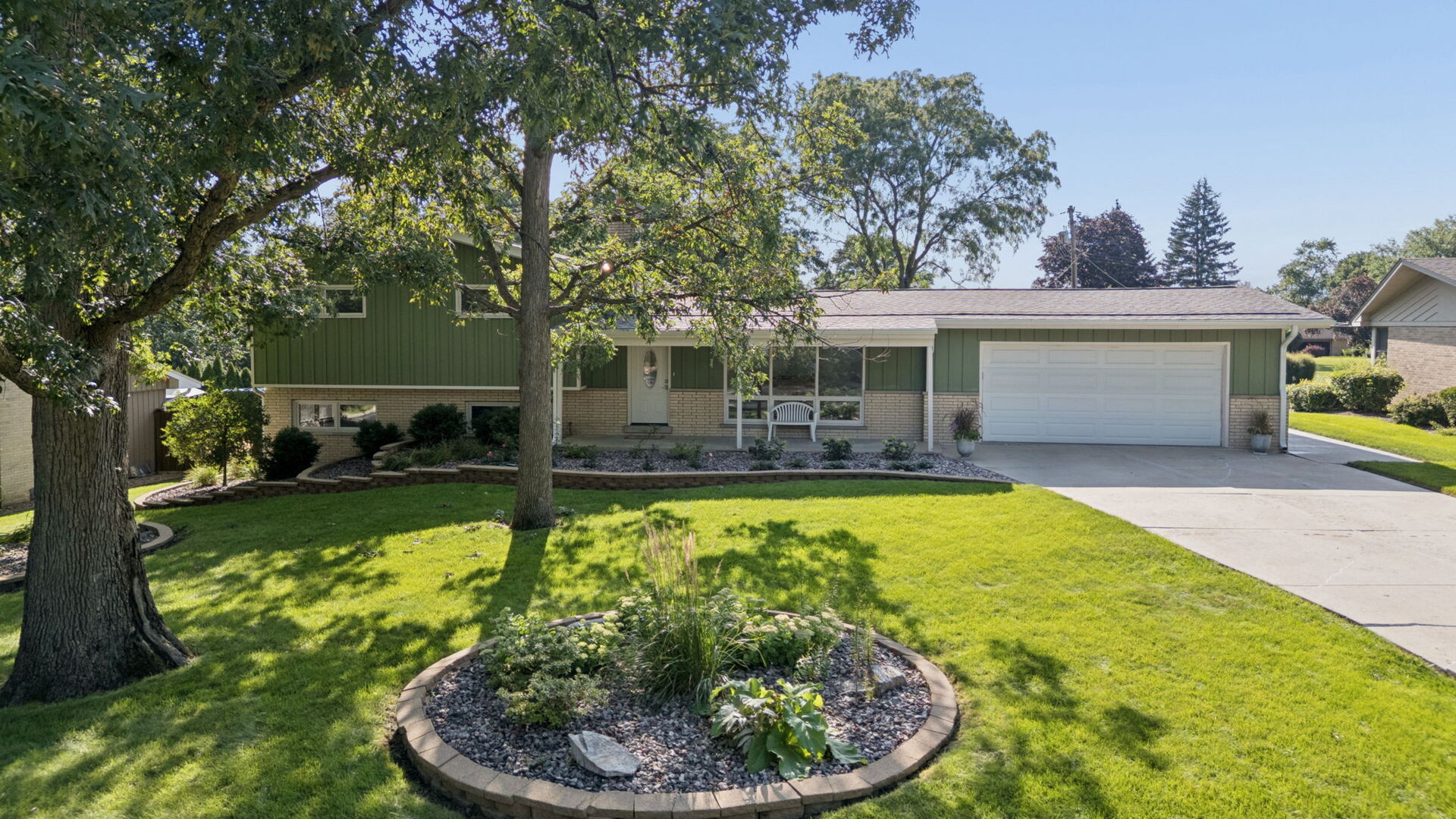 13426 S Forest Lane Property Photo 1