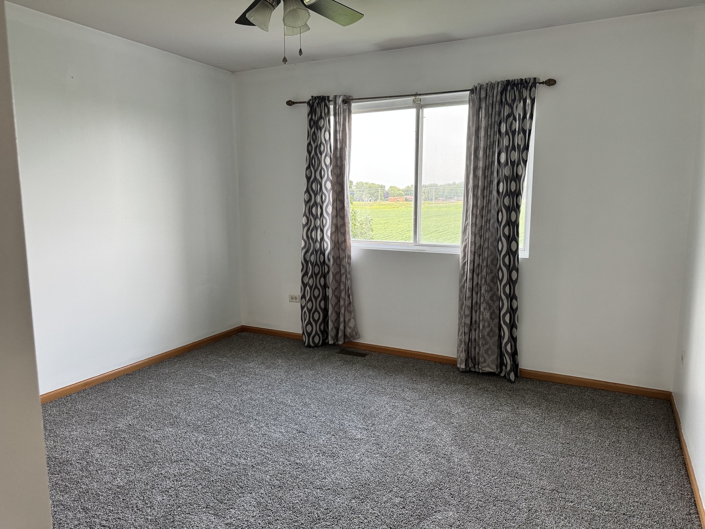 16445 Siegel Drive Property Photo 13