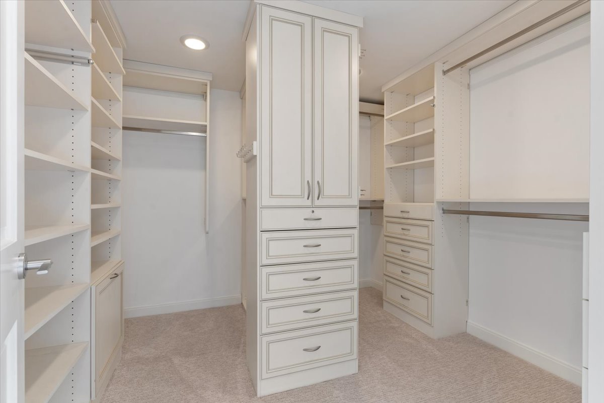 60 E Monroe Street 6102 Property Photo 20