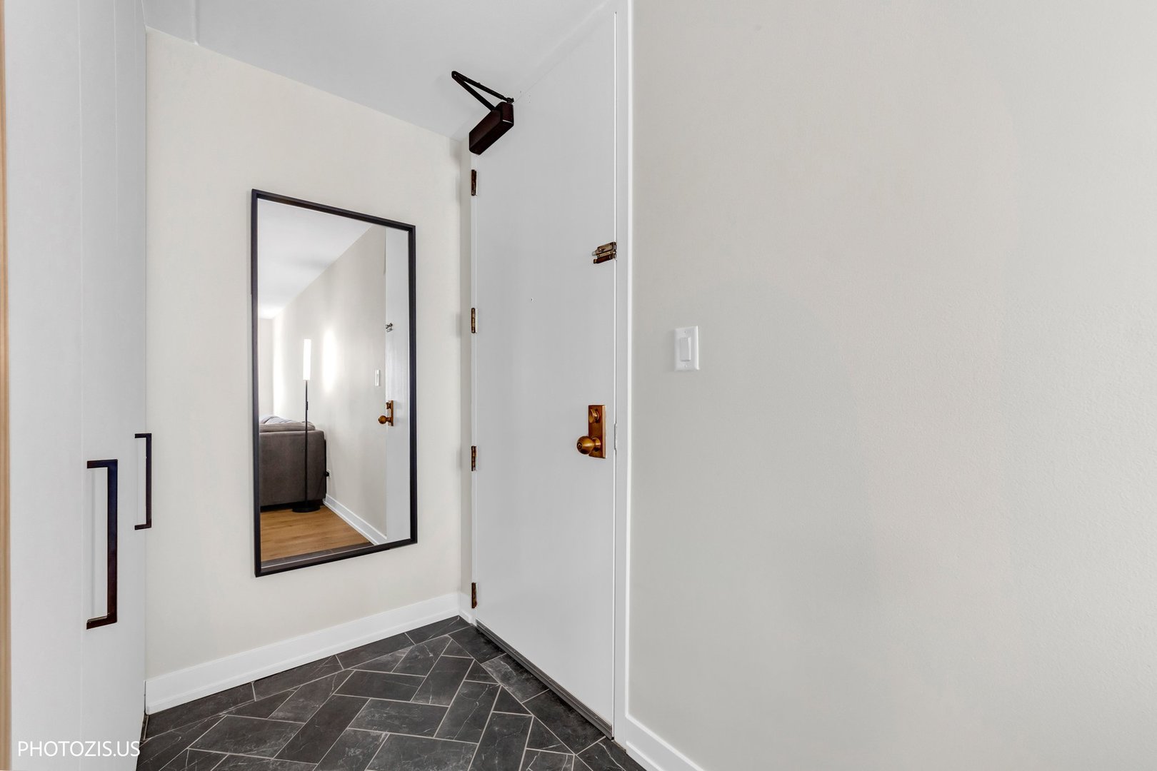 322 W Miner Street 2a Property Photo 4