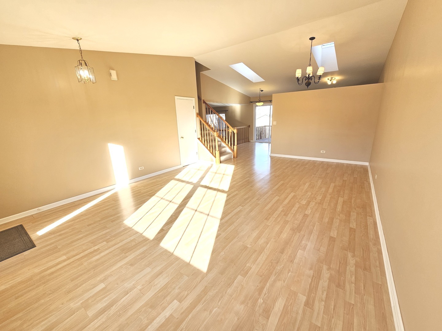 2315 N Meadows Lane 2315 Property Photo 2