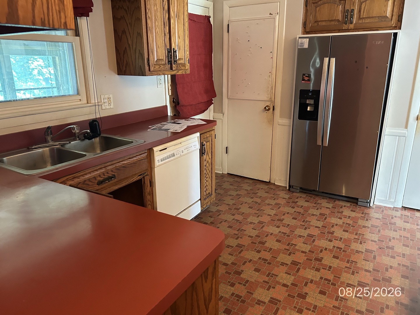 22460 Lakeshore Drive Property Photo 10